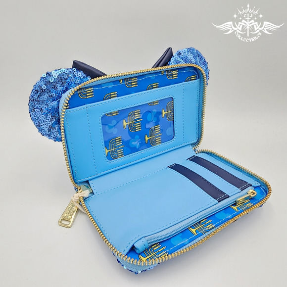 Loungefly Disney Minnie Mouse Hanukkah Menorah Zip Around Blue Wallet New - Picture 4 of 4